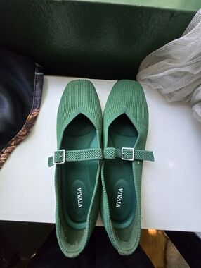Vivaia Green Knit Mary Jane Flats with Buckle 8.5
